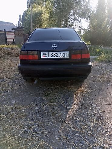 зеркла: Volkswagen Vento: 1995 г., 1.8 л, Механика, Бензин, Седан — 4