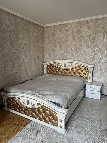 Продаю спальный гарнитур комплект в хорошем состоянии причина продажи