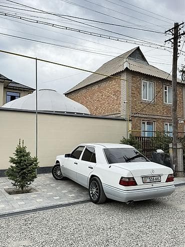 Mercedes-Benz W124: 1994 г., 2.3 л, Автомат, Бензин, Седан — 8