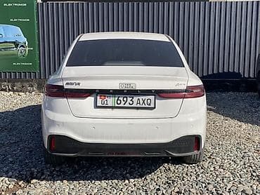 Geely: Geely : 2022 г., Электромобиль, Фастбек — 3