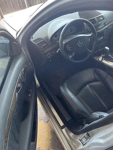 Mercedes-Benz E-Class: 2004 г., 3.2 л, Автомат, Бензин, Седан — 5