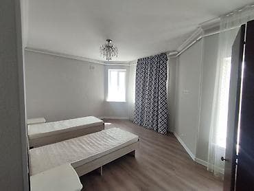 куплю старый дом: Сдаю Особняк 2 этажа с сокольным этажом. Чапаева Гагарина, все — 9