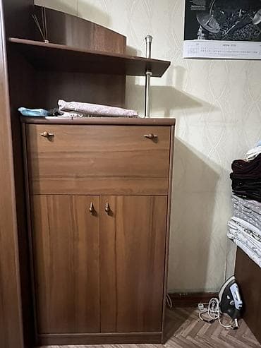 двухспалка кровати: Спальный гарнитур, Б/у, Двуспальная кровать, Самовывоз, цвет - Коричневый — 4