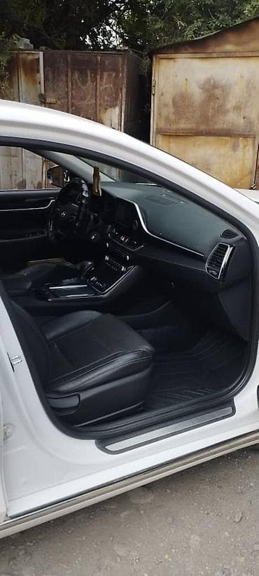step rf3: Hyundai Grandeur: 2017 г., Седан — 6