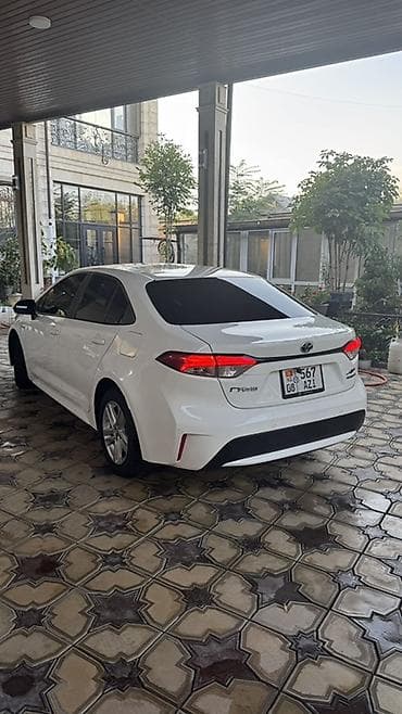 low ll: Toyota Levin: 2021 г., Автомат, Гибрид, Седан — 2