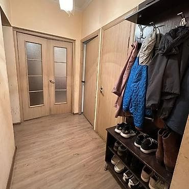мегасити: 3 комнаты, 80 м², 4 этаж — 8