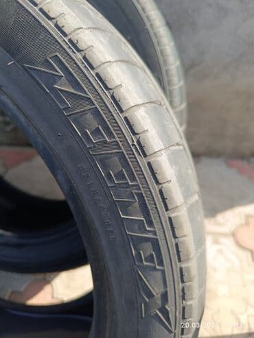 авто шини: R- 18 235/50/18 yokohama 4 штук 235/55/18 dunlop 5 штук 255/45/18 — 12