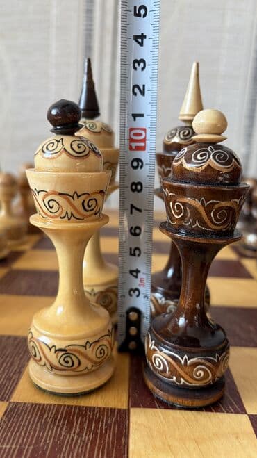 н.с.жусупбекова а.а.оморова г.с.чепекова гдз: Шахматы "Манас" Производство Кыргызстан, Кыял. 90х годов. Доска — 7