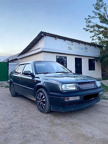 симерка 07: Volkswagen Vento: 1993 г., 1.8 л, Механика, Бензин, Седан — 2
