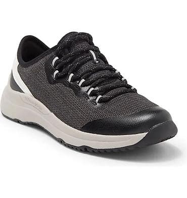 ROCKPORT. Эта универсальная обувь с водостойким верхом, дышащей