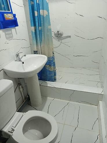 Сдаётся квартира на долгий срок 3комнаты,душевая отдельно,без