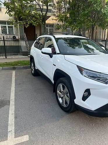 Продажа авто: Toyota RAV4: 2022 г., 2.5 л, Автомат, Бензин, Кроссовер — 9