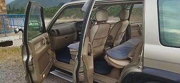 Транспорт: Isuzu Bighorn: 2001 г., Внедорожник — 2