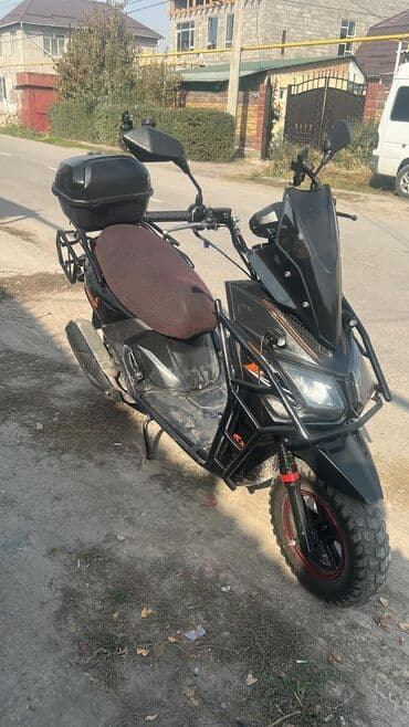 муравей мотосикл: Тип скутера Tank, 150 куб. см, Бензин, Б/у — 1