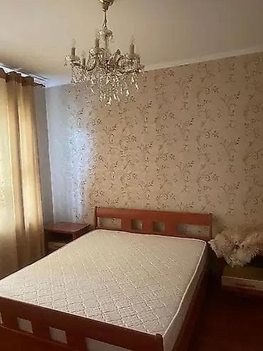 Недвижимость: 140 м², 4 комнаты — 3