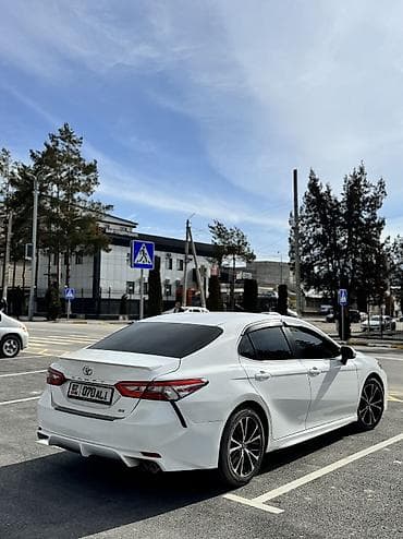 camry 2000: Toyota Camry: 2018 г., 2.5 л, Автомат, Бензин, Седан — 5