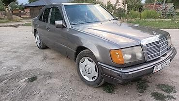 боз белер: Mercedes-Benz W124: 1991 г., 2.3 л, Кол менен иштөөчү, Бензин, Седан — 3