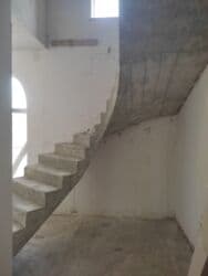 дом недостроенный: Монолитные бетонные лестницы под ключ — быстро, крепко и надолго — 3