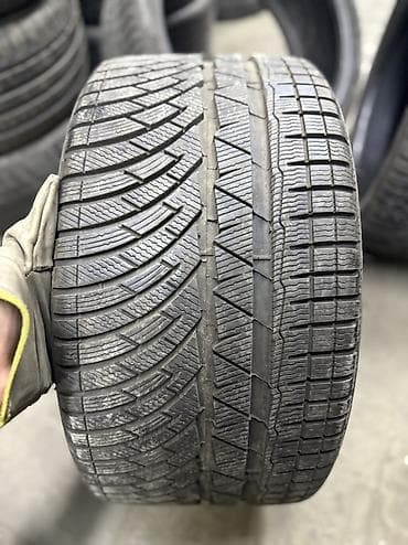 Шины 275 / 30 / R 20, Зима, Б/у, Пара, Легковые, Франция, Michelin — 4