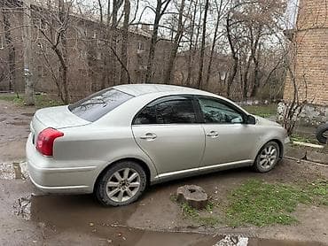 priora 2: Toyota Avensis: 2006 г., Седан — 3