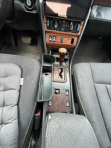 Продажа авто: Mercedes-Benz E-Class: 1995 г., 3.2 л, Автомат, Бензин, Седан — 7
