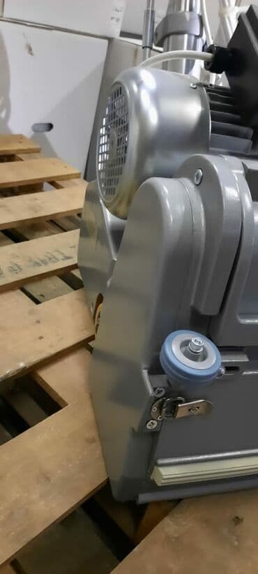 оборудование для ip телефонии ip телефон настенные: Продаю паркетошлифовальную машину,ленточного типа, украинского — 1