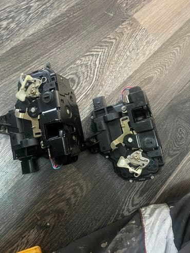 двери корона: Замок двери Volkswagen 1999 г., Б/у, Оригинал, Германия — 3