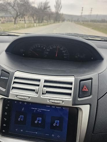 стеклоочиститель: Toyota Vitz: 2005 г., 1.3 л, Автомат, Бензин, Хэтчбэк — 3