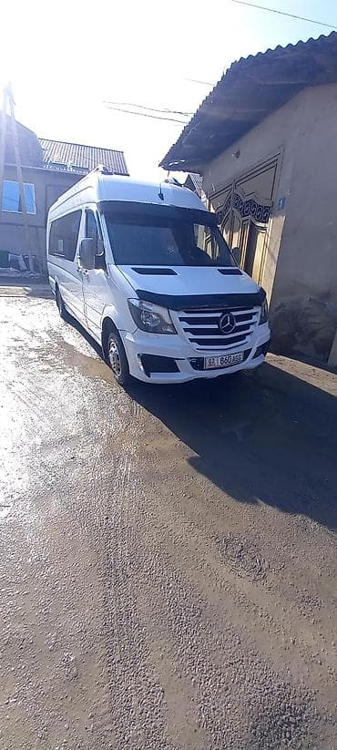 на спритер: Пассажирский микроавтобус Mercedes‑Benz Sprinter (длинная база — 1