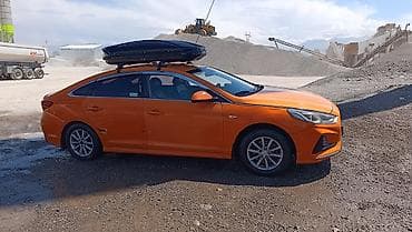 Hyundai Sonata: 2018 г., Седан — 1