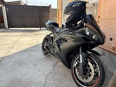 Спортбайк Yamaha, 1000 куб. см, Бензин, Взрослый