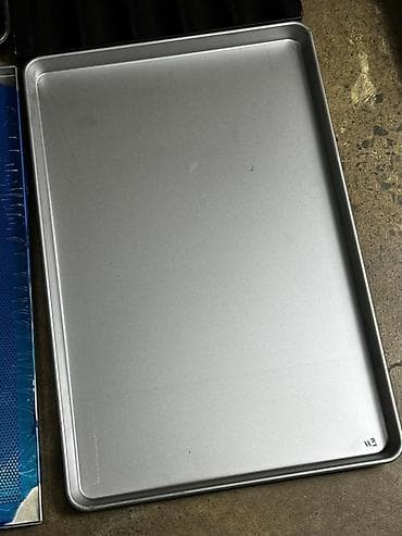 Противень для выпечки (пекарский лист) - Материал: металл с