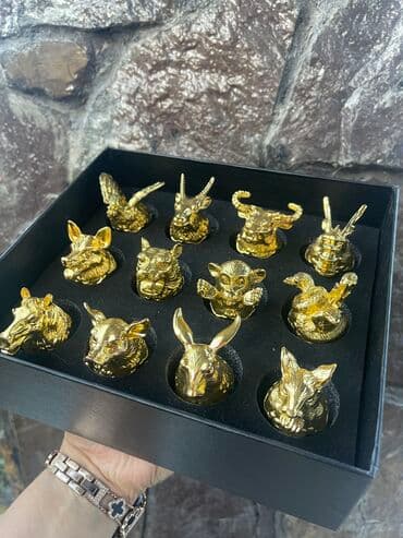 из серебра: • Набор рюмок в подарочной коробке: • 12 стопок-перевертышей (знаки — 3