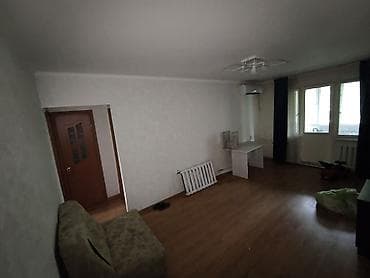 продаю 3комнатную квартиру: 3 комнаты, 50 м², Косметический ремонт — 2