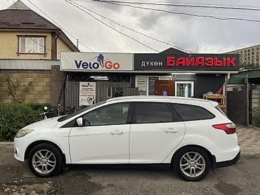 Транспорт: Ford Focus: 2012 г., 1.6 л, Механика, Бензин, Универсал — 10