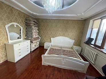 Спальные гарнитуры: Спальный гарнитур, Б/у, Двуспальная кровать, Шкаф, Комод, Дерево, Самовывоз, цвет - Бежевый — 1