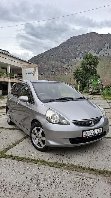 ош электромобиль: Honda Fit: 2003 г., 1.5 л, Автомат, Бензин, Хэтчбэк — 2