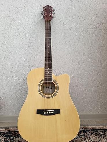 винтаж одежда: Продаю Акустическую гитару Venus. Состояние отличное. брал из под — 1