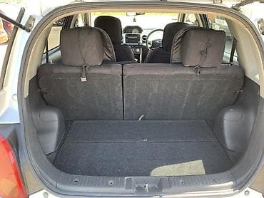 машина ист: Toyota Ist: 2003 г., 1.3 л, Автомат, Бензин, Хэтчбэк — 10