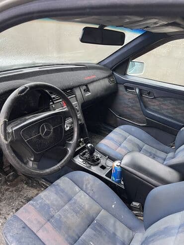 e class: Mercedes-Benz C-Class: 1994 г., 2.8 л, Бензин, Седан — 5