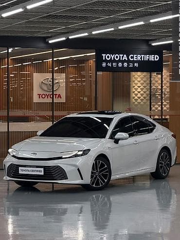 абуди 80: Toyota Camry: 2024 г., 2.5 л, Вариатор, Гибрид, Седан — 1