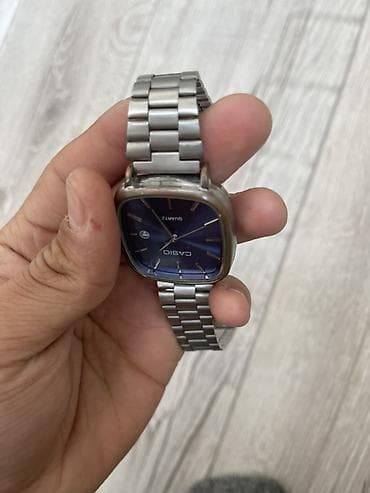 Наручные часы Casio, кварцевые. - Классический прямоугольный корпус с