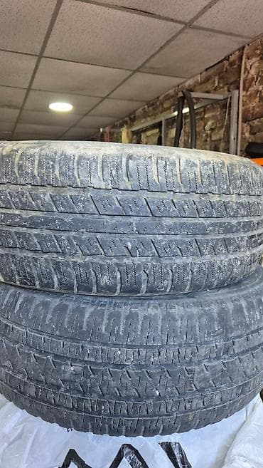 роу 6: 6 автомобильных шин (летний рисунок протектора). Особенности: - — 2