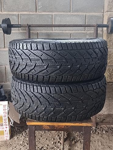 Продаю в идеальном состоянии зимние шины 2 шт.без причин!цена 3500 at lalafo.kg Продаю в идеальном состоянии зимние шины 2 шт.без причин!цена 3500