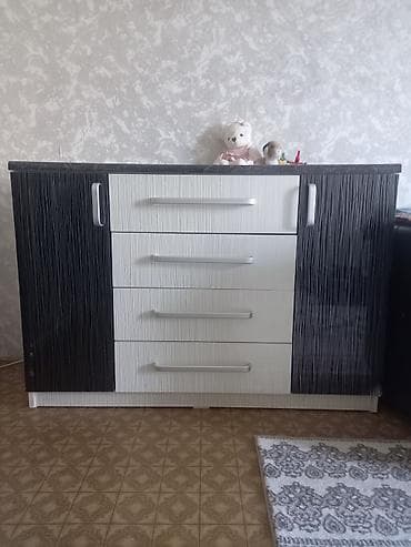 Комоддор: Кийим үчүн комод, Күзгүсүз, ЛДСП, түсү - Кара — 1