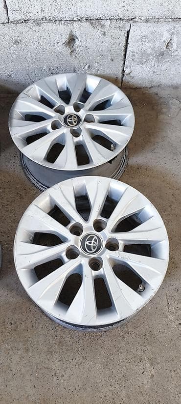 Транспорт: Комплект оригинальных литых дисков Toyota (4 шт.) - Диаметр: 15" — 3
