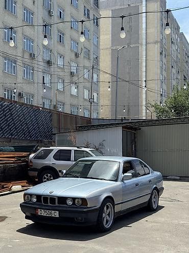 накидка форд: BMW 5 series: 1990 г., 2.8 л, Механика, Бензин, Седан — 4