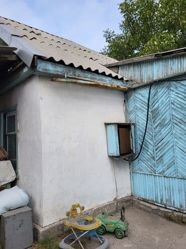 продаю дом молодая гвардия: ДОМ СО СКЛАДАМИ 150 КВ.М ДОМ 50 КВ.М хозяйственным двором и — 3