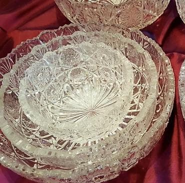 коплект: Комплекты винтажных хрустальных чешских ваз. Наборы новые! Цена — 2