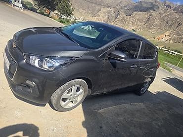 daihatsu yrv: Chevrolet Spark: 2017 г., 1 л, Автомат, Бензин, Хэтчбэк — 3